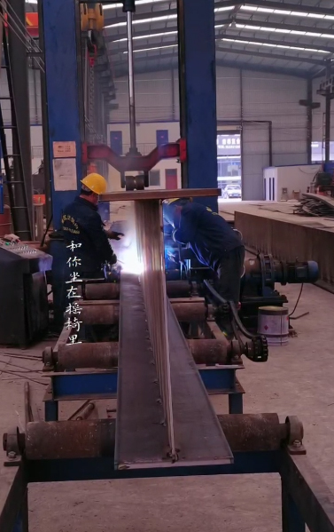 甘肃长城区钢结构厂H型钢组立机